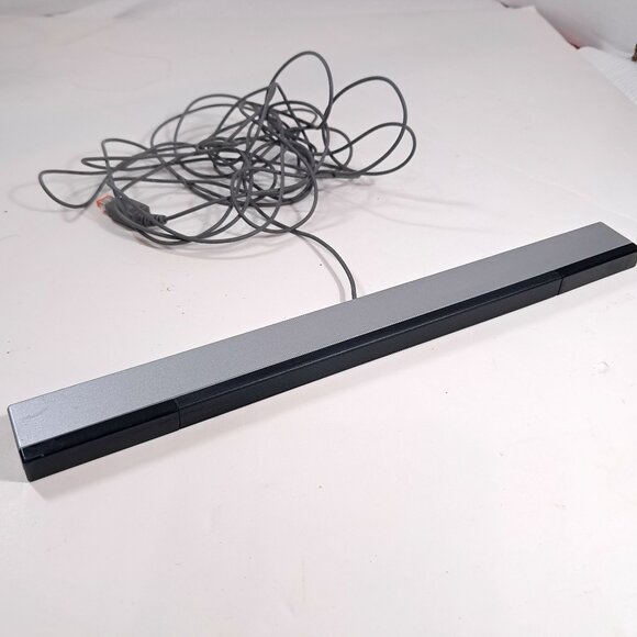Nintendo Wii motion Sensor Bar RVL-014 Official genuine OEM Wired Wii-U RVL014 - Picture 1 of 5